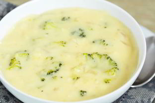 Суп-пюре из брокколи и сыра