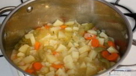 суп-пюре из моркови с сельдереем