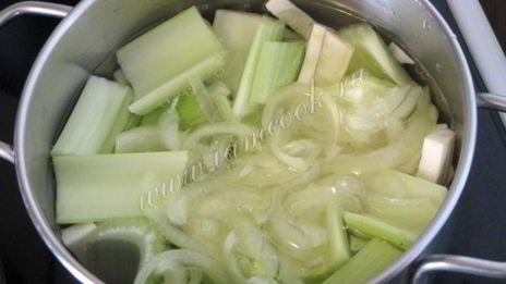 суп-пюре из сельдерея