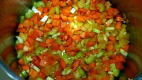 суп-пюре из цветной капусты с куркумой