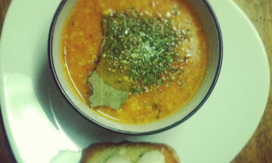 Рецепт томатный суп-пюре с авокадо