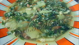 Суп с пистиками, снытью и яйцом