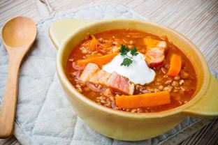 Суп с салом