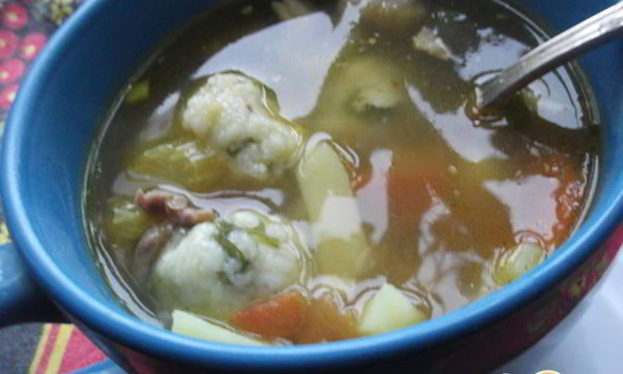 Рецепт суп с сельдереем и манными клецками