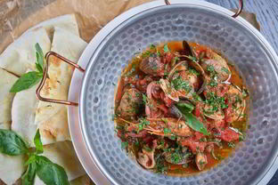 Суп томатный с морепродуктами