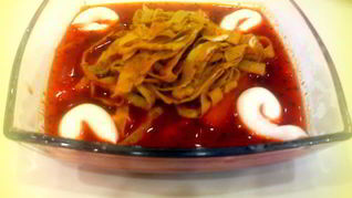 Свекольник с яичной путанкой