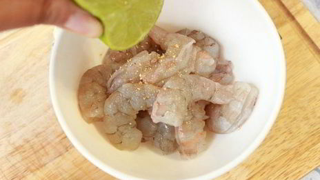 сырный крем-суп с креветками