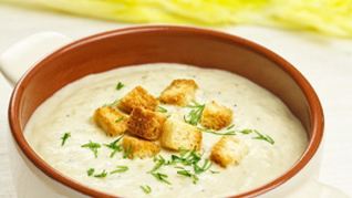 Сырный суп-пюре с сельдереем