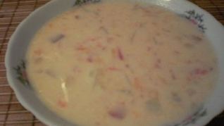 Сырный суп с курицей и помидорами