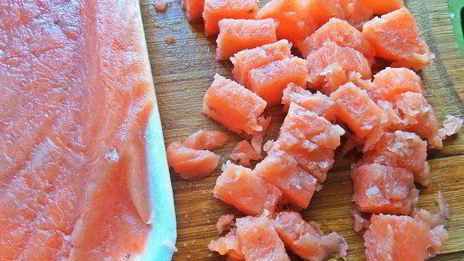 сырный суп с лососем и рисом