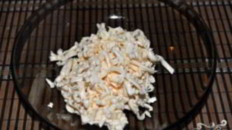 сырный суп с шампиньонами и копченостями