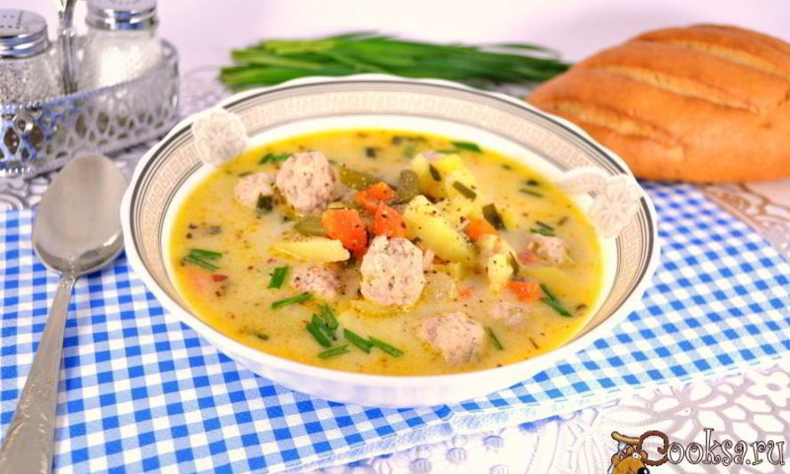 Рецепт сырный суп с замороженными овощами, зеленью чеснока и фрикадельками