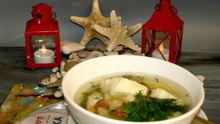 Хитрая уха на курином бульоне