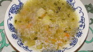 Рыбный суп уха из головы толстолобика