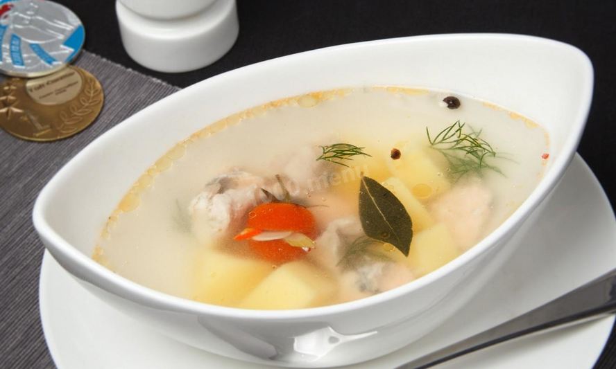Рецепт тройная царская уха из форели, карася и стерляди