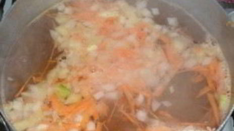 уха из рыбных консервов