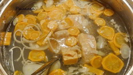 уха из щучьих голов с икрой