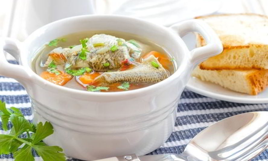 Рецепт уха по-царски с блинчиками