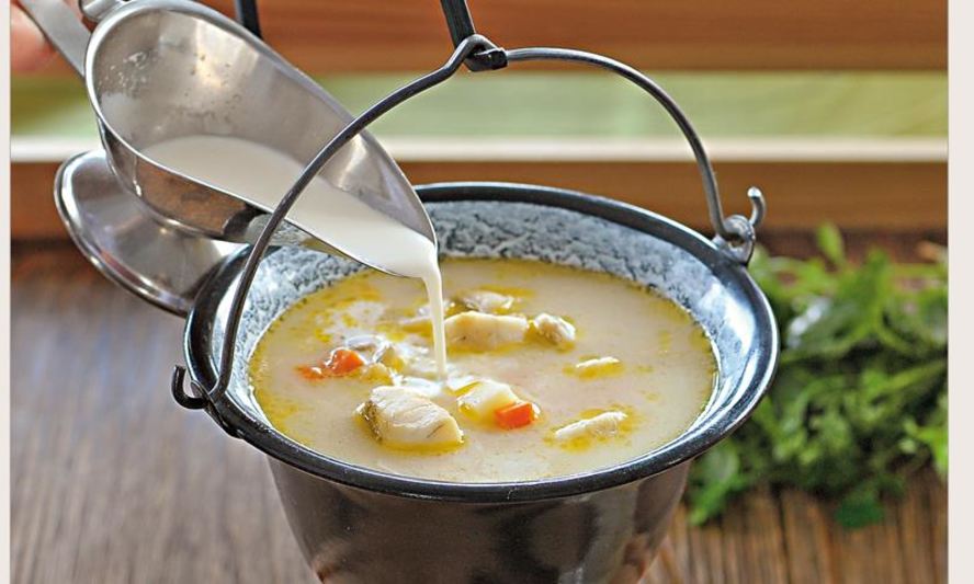 Рецепт уха рыбацкая из ершей на сливках