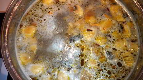 уха с грибами