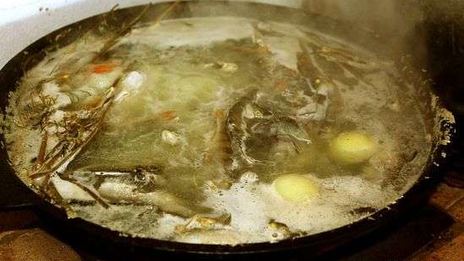 уха с речной рыбы