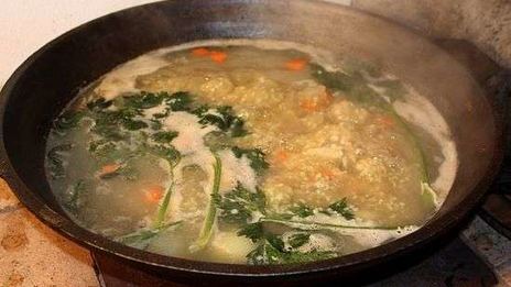 уха с речной рыбы