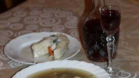 уха с речной рыбы