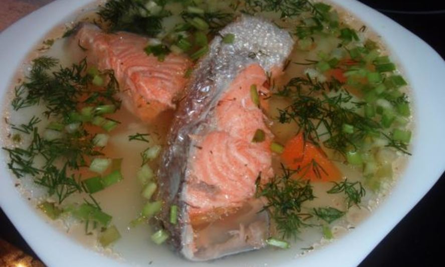 Рецепт уха с семгой