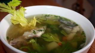 Уха в мультиварке