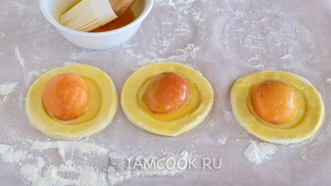 абрикосовые слойки