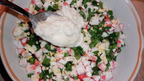 блинчики карри с крабовым мясом