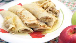 Блинчики с яблочной начинкой