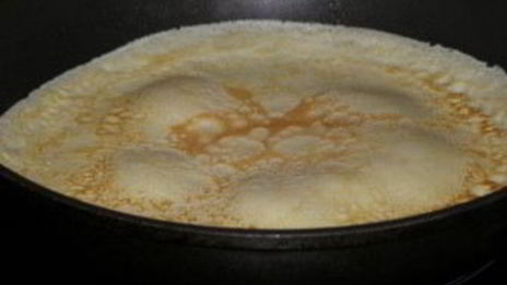 блины на воде с яйцами