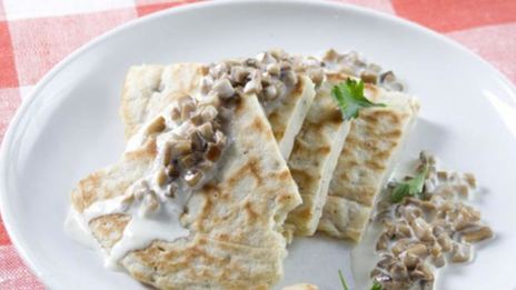 блины с грибным припеком