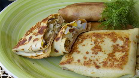 блины с капустой