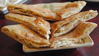 Блины с курицей и сыром