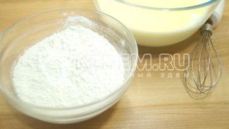 фаршированные блины с колбасой и грибами