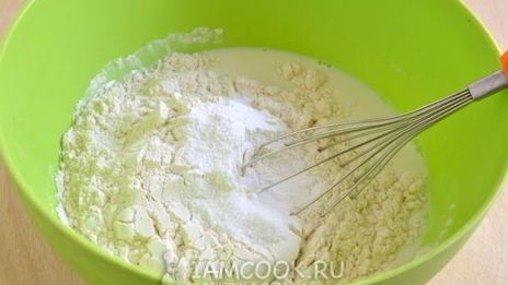 панкейки с медом и корицей