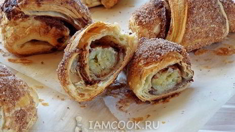 булочки с бананом и шоколадом