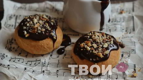 булочки с глазурью