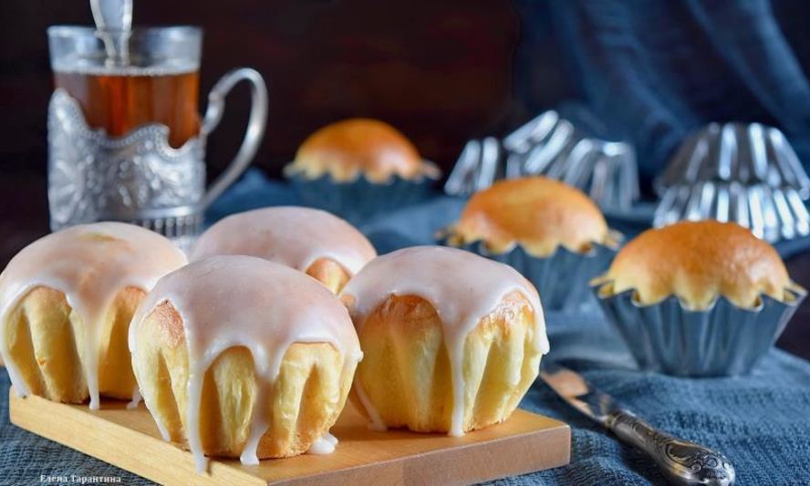 Рецепт булочки с изюмом и апельсиновой цедрой