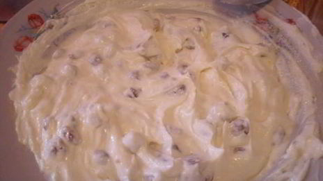 булочки с творогом и изюмом