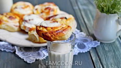 булочки с творогом в сметанной заливке