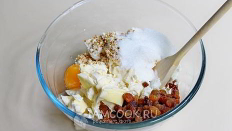 булочки с творогом в сметанной заливке