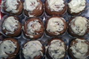 Булочки с яблоками и корицей