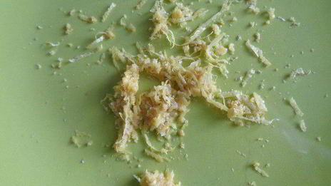 булочки-улитки с изюмом и корицей