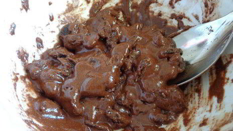 булочки-улитки с изюмом и корицей