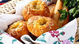 Чесночно-сырные булочки