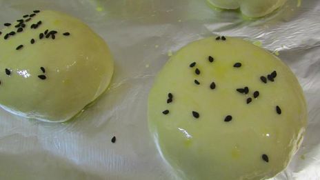 итальянские булочки с томатами и сыром