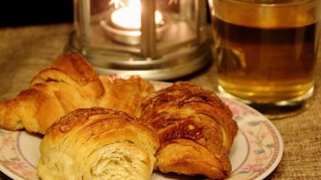 круассаны из слоеного дрожжевого теста